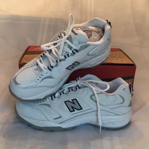 New Balance Tennis Shoes